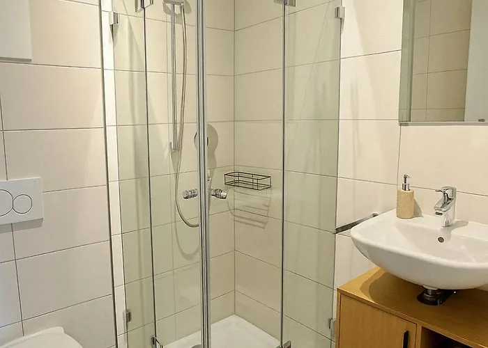 Allgaeu - Innenstadt, Schlafzimmer, Kueche, Parkplatz Moeglich, Dachterrasse * Kempten