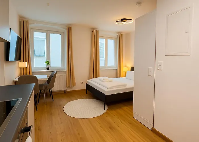 Allgaeu - Innenstadt, Schlafzimmer, Kueche, Parkplatz Moeglich, Dachterrasse *