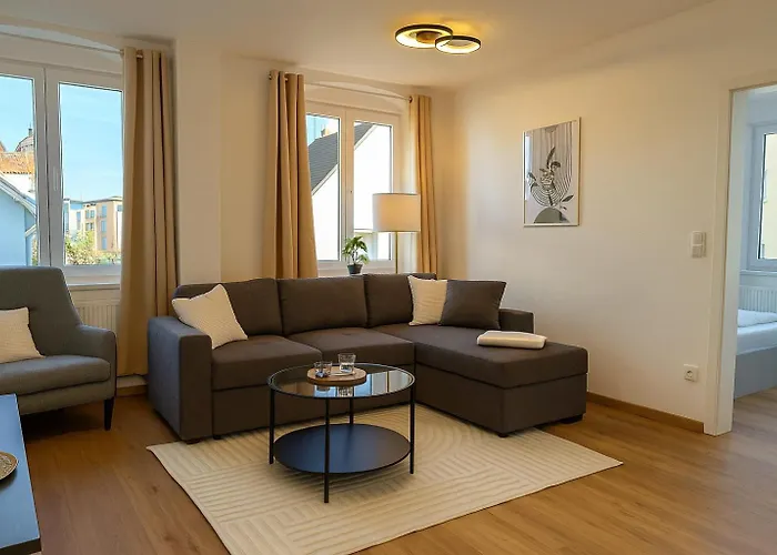 Allgaeu - Innenstadt, Schlafzimmer, Kueche, Parkplatz Moeglich, Dachterrasse *