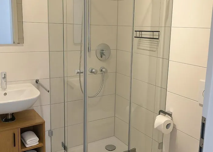 Allgaeu - Innenstadt, Schlafzimmer, Kueche, Parkplatz Moeglich, Dachterrasse
