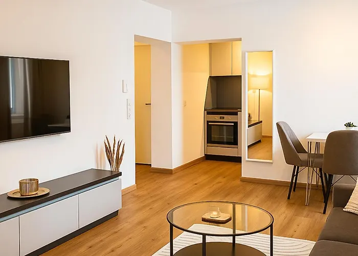 Allgaeu - Innenstadt, Schlafzimmer, Kueche, Parkplatz Moeglich, Dachterrasse Apartamento Kempten
