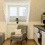 Allgaeu - Innenstadt, Schlafzimmer, Kueche, Parkplatz Moeglich, Dachterrasse アパート *