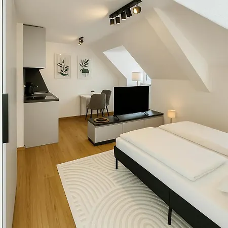 아파트 Allgaeu - Innenstadt, Schlafzimmer, Kueche, Parkplatz Moeglich, Dachterrasse 켐프텐