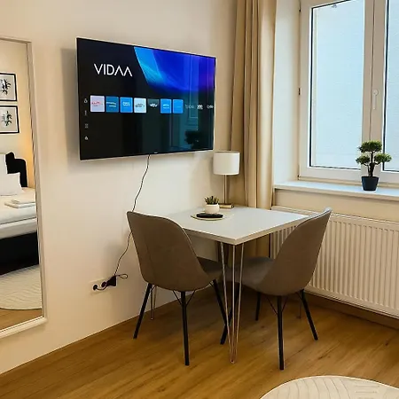 Allgaeu - Innenstadt, Schlafzimmer, Kueche, Parkplatz Moeglich, Dachterrasse Apartamento *