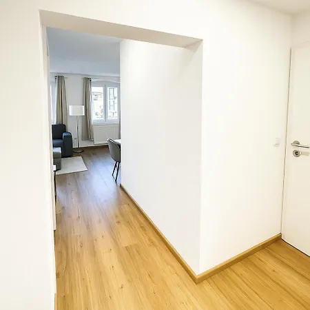 아파트 Allgaeu - Innenstadt, Schlafzimmer, Kueche, Parkplatz Moeglich, Dachterrasse